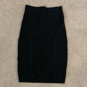 Black skirt BEBE
